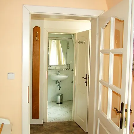 Apartment Astra
